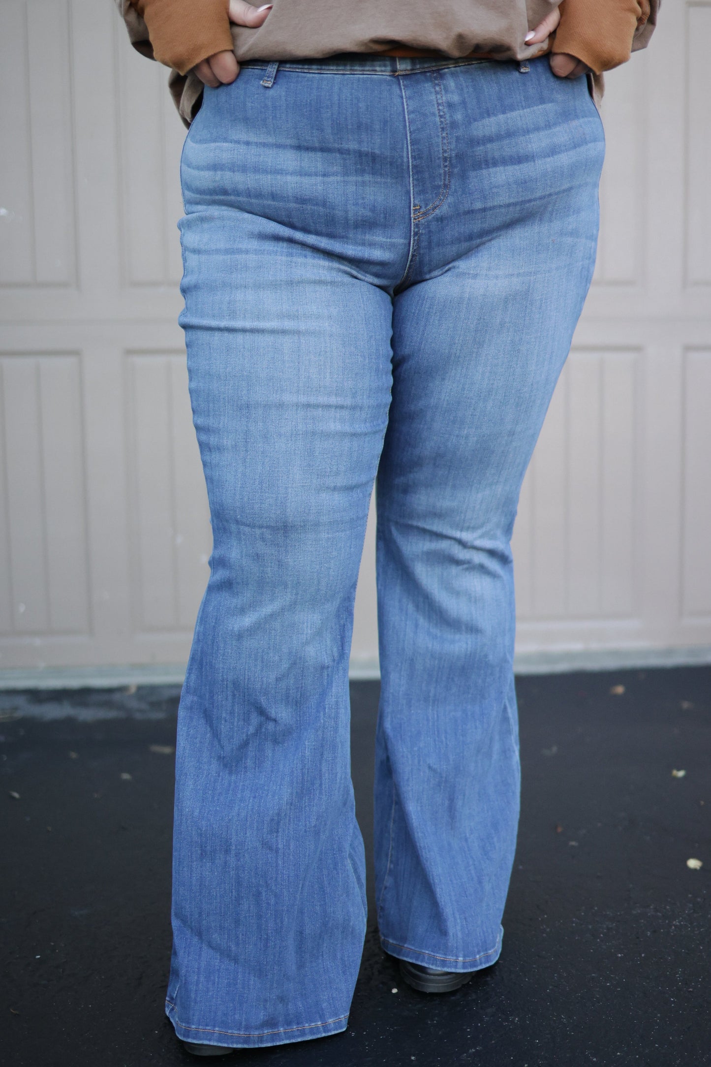 Super Flare Judy Blue Jeggings