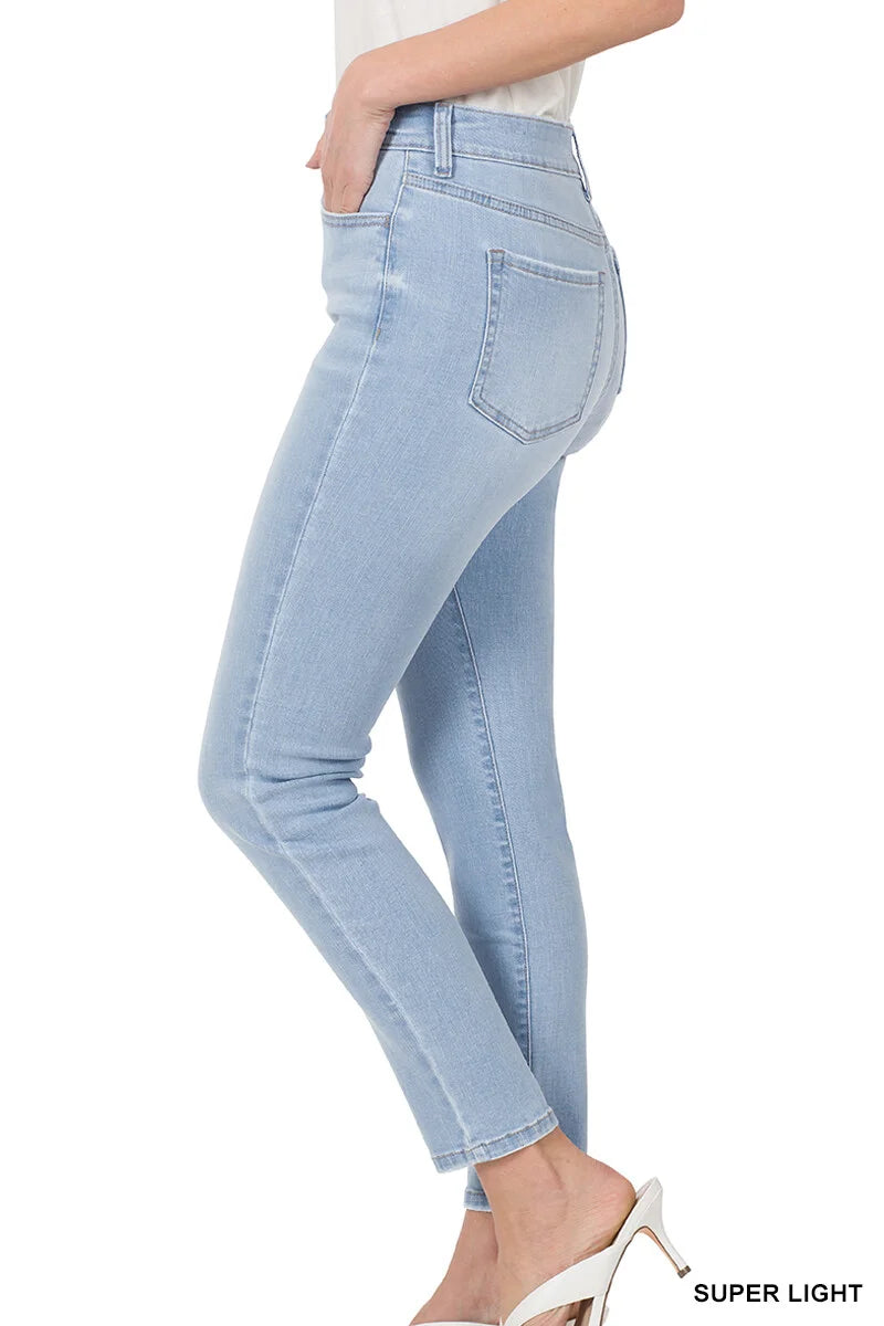 HIGH-RISE SKINNY DENIM JEANS